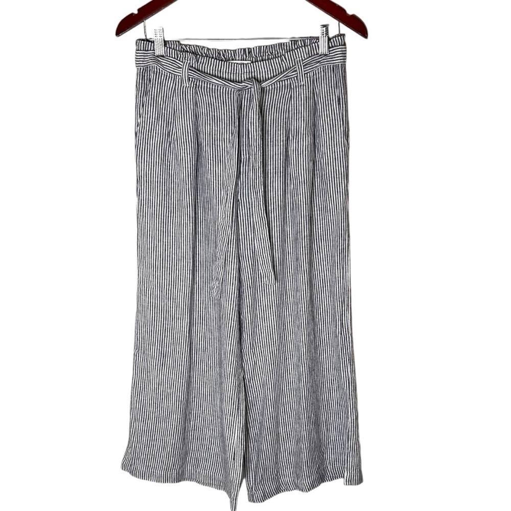 Ellen Tracy Women's Wide Leg Cropped Striped Linen Pants- Size Small